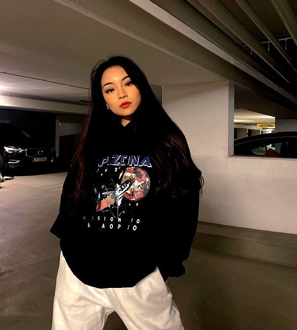 tingting_lai instagram image archive image