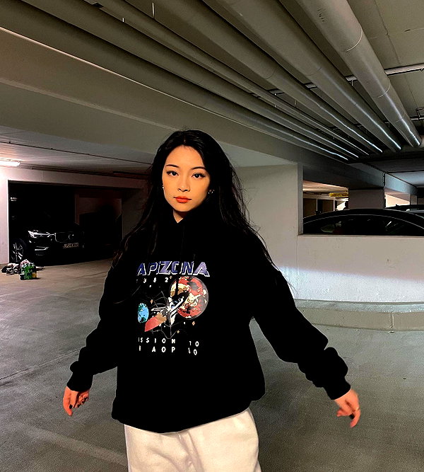 tingting_lai instagram image archive image