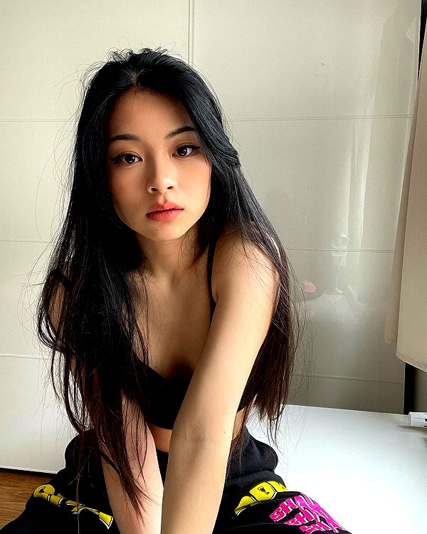 tingting_lai instagram image archive image