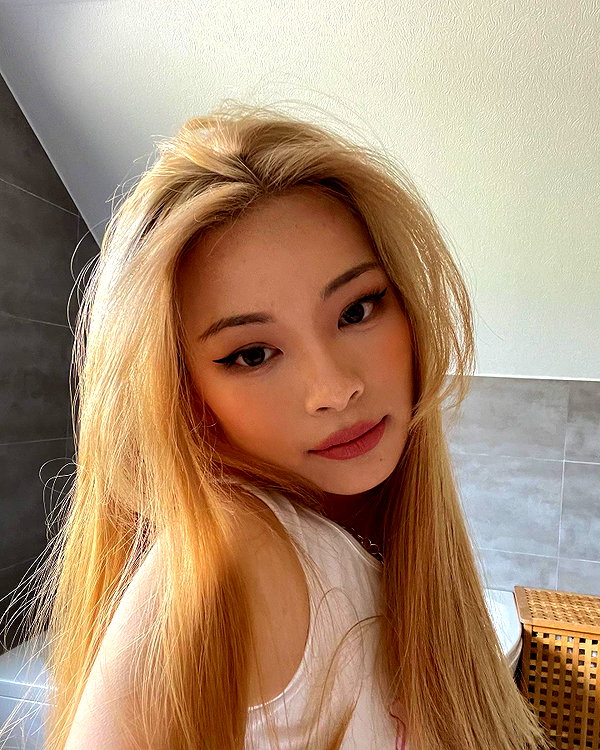 tingting_lai instagram image archive image