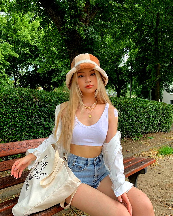 tingting_lai instagram image archive image