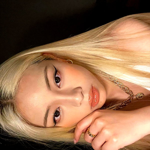 tingting_lai instagram image archive image