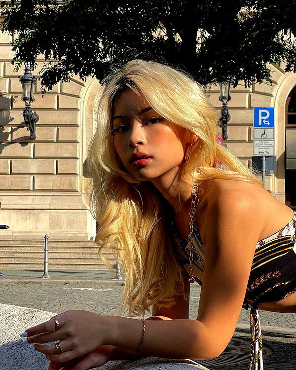 tingting_lai instagram image archive image