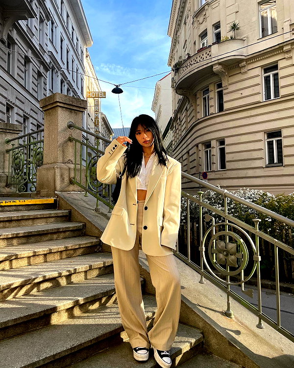 tingting_lai instagram image archive image