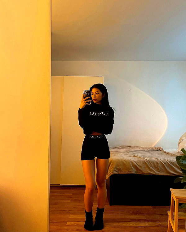 tingting_lai instagram image archive image