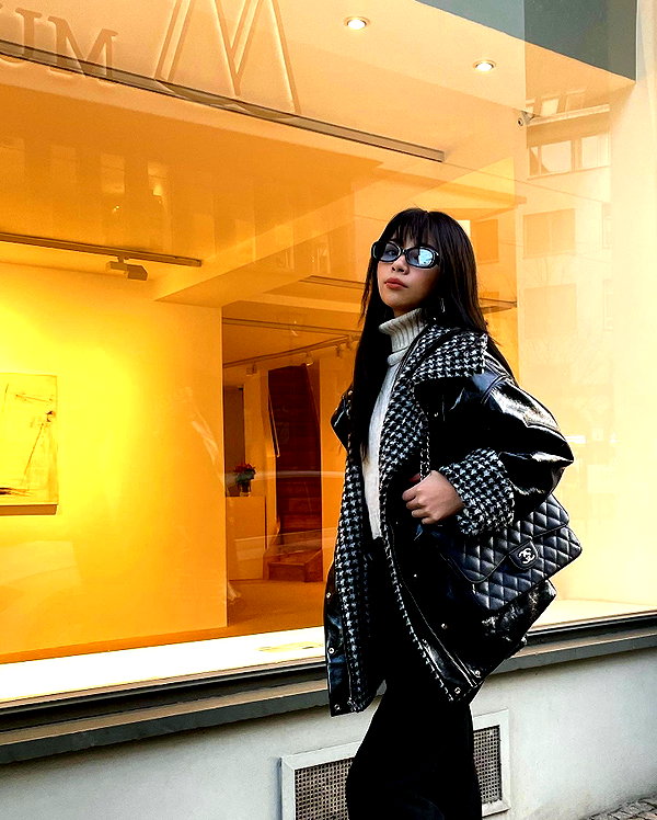 tingting_lai instagram image archive image