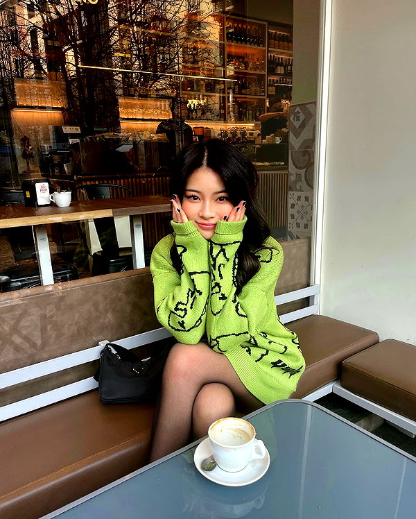 tingting_lai instagram image archive image