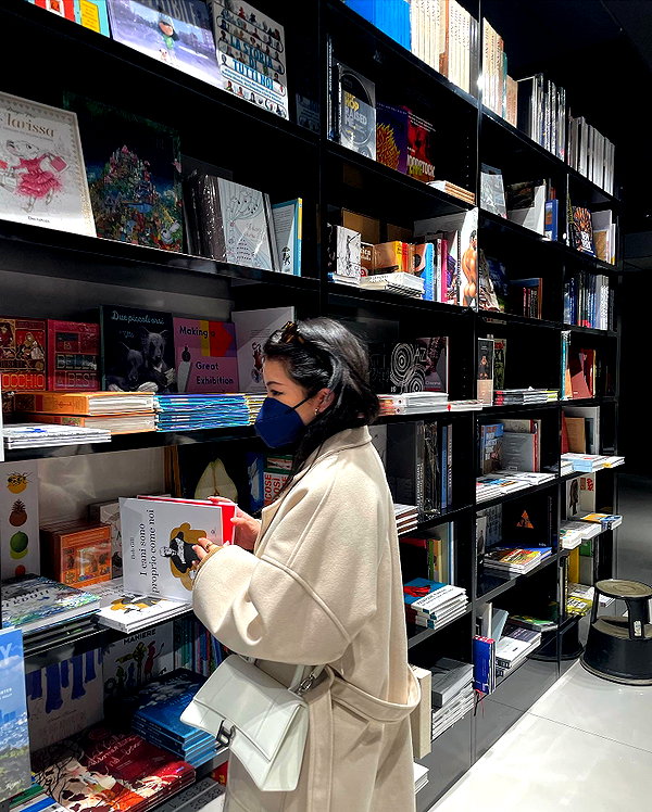 tingting_lai instagram image archive image
