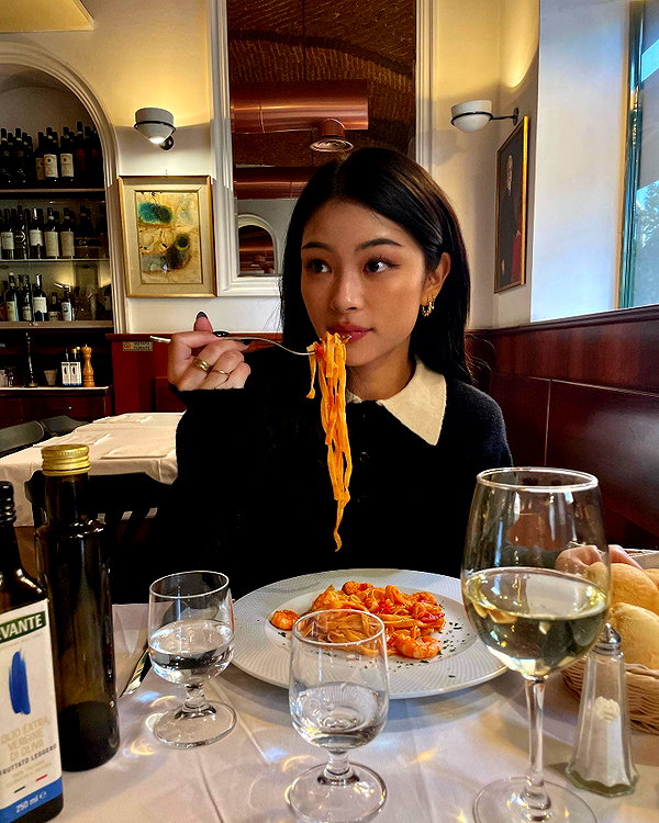 tingting_lai instagram image archive image