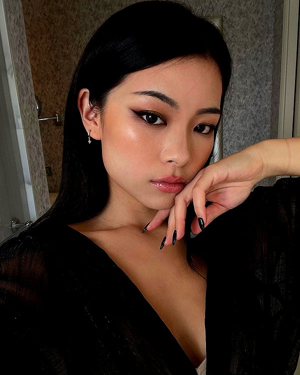 tingting_lai instagram image archive image