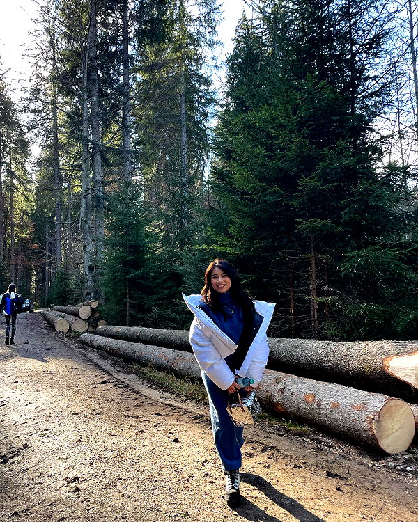 tingting_lai instagram image archive image