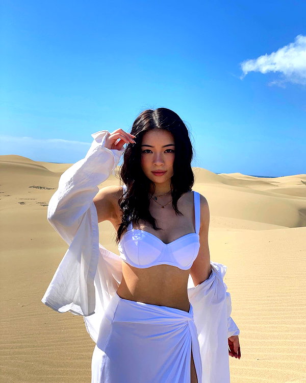 tingting_lai instagram image archive image