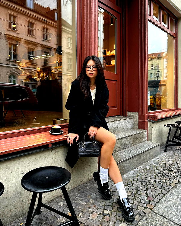 tingting_lai instagram image archive image