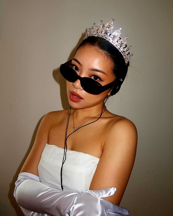 tingting_lai instagram image archive image