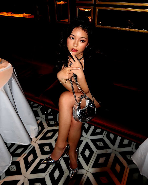 tingting_lai instagram image archive image