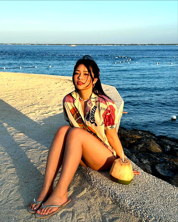 tingting_lai instagram image archive image