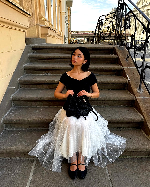 tingting_lai instagram image archive image