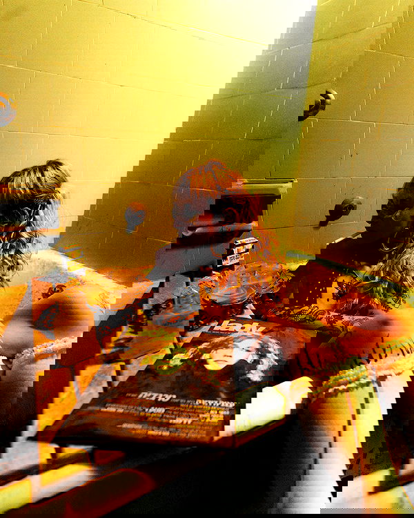 tom_korati tom_korati archive image