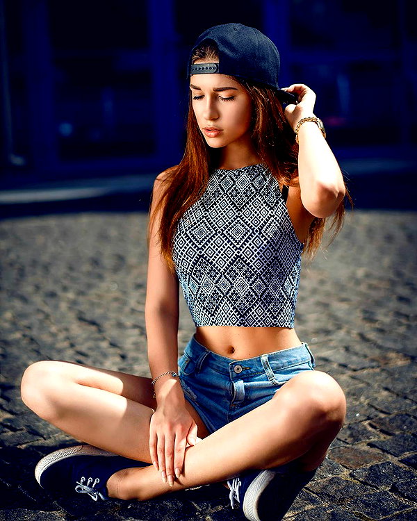 tori_t96 instagram image archive image