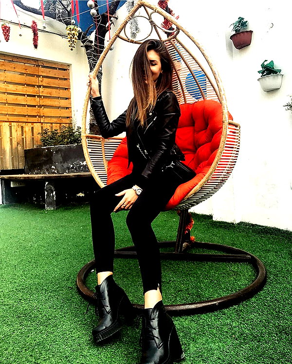 tori_t96 instagram image archive image