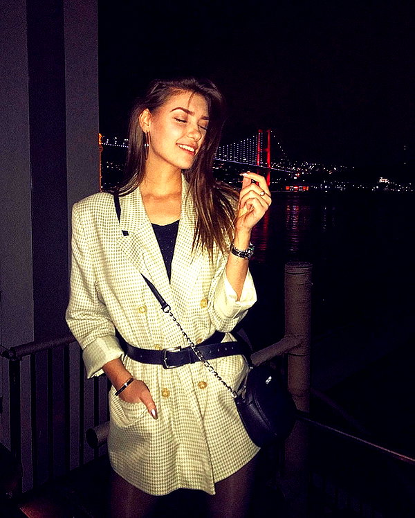 tori_t96 instagram image archive image