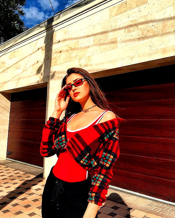 tori_t96 instagram image archive image
