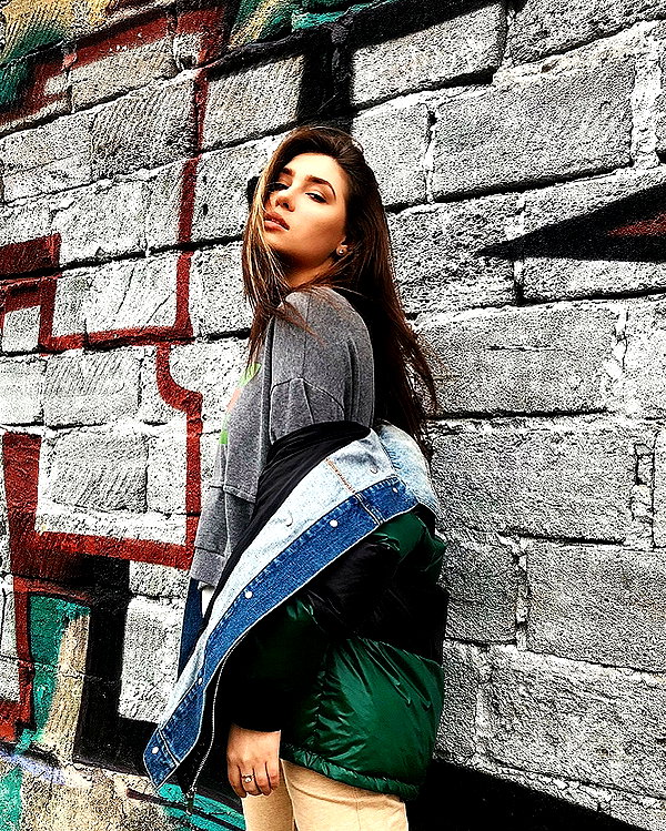 tori_t96 instagram image archive image