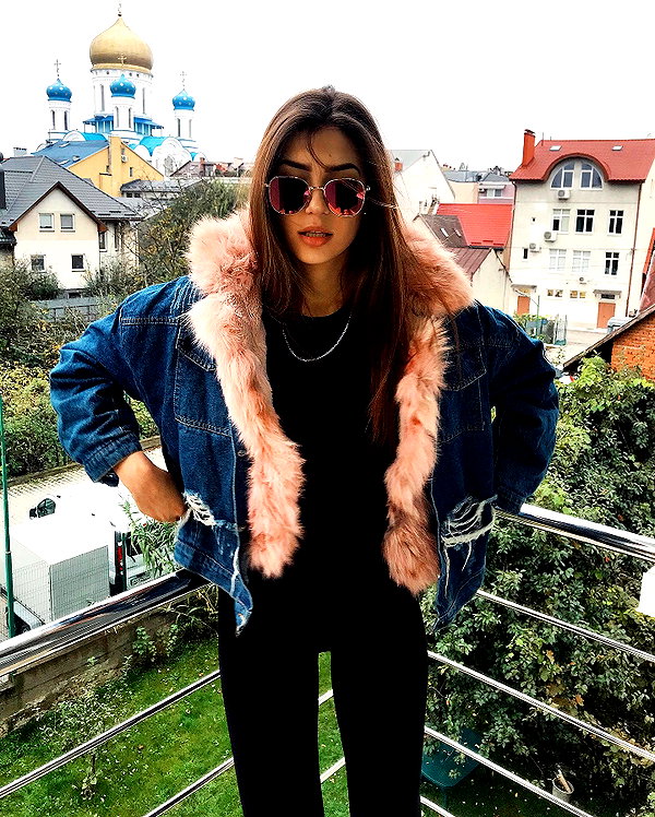 tori_t96 instagram image archive image