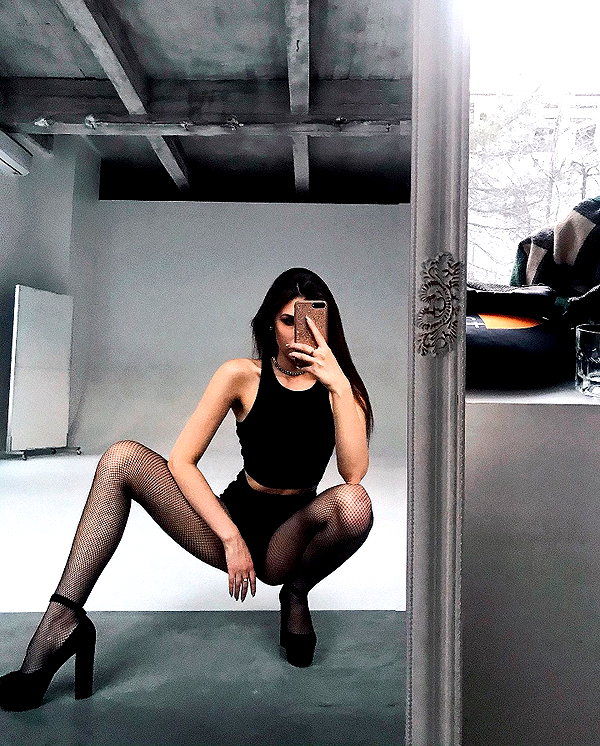 tori_t96 instagram image archive image