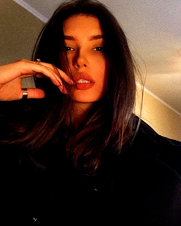tori_t96 instagram image archive image
