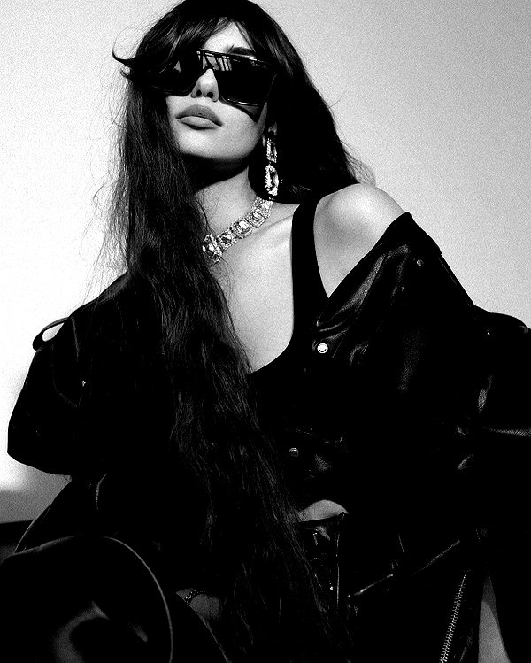 tori_t96 instagram image archive image