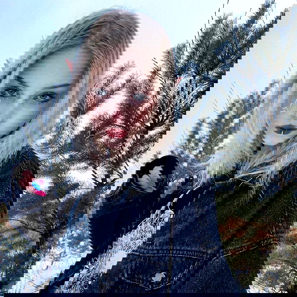 toriawashere image ~ Altpins