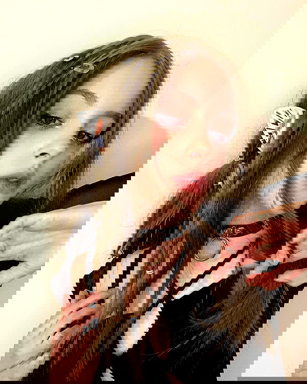 toriawashere image ~ Altpins