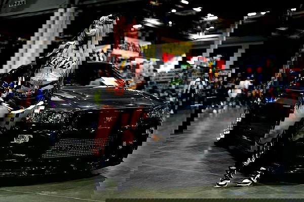 tsukiyanas image ~ Altpins