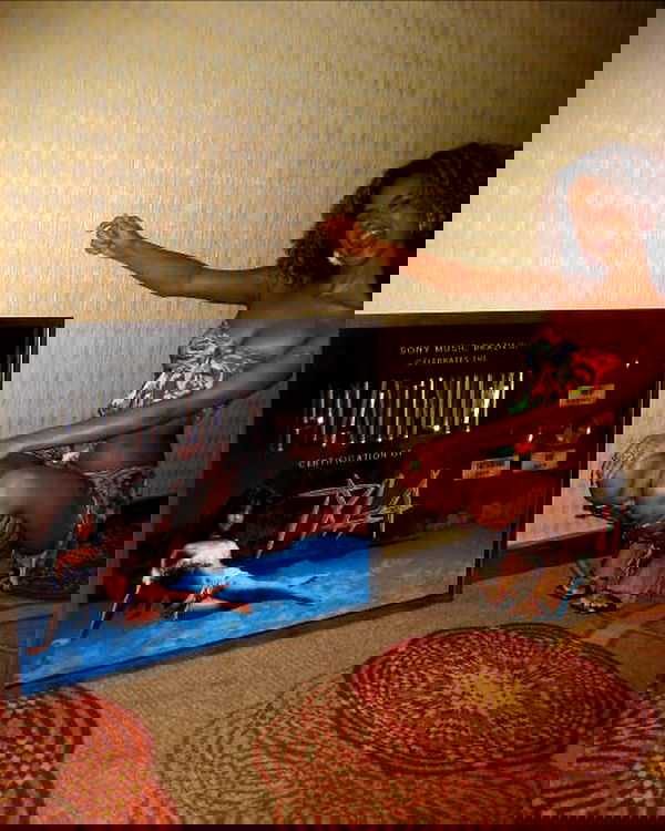 tyla tyla archive image