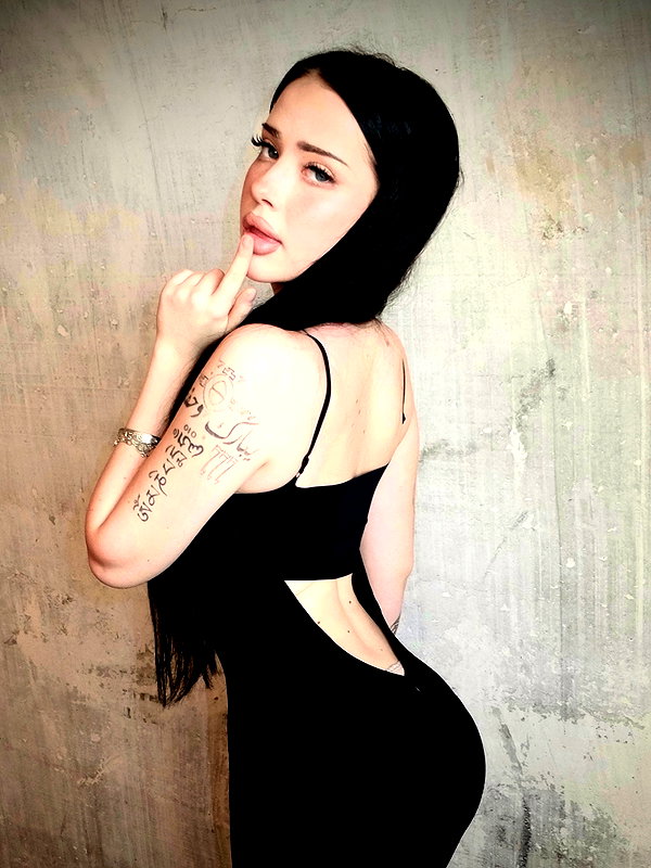 ulianallun instagram image archive image
