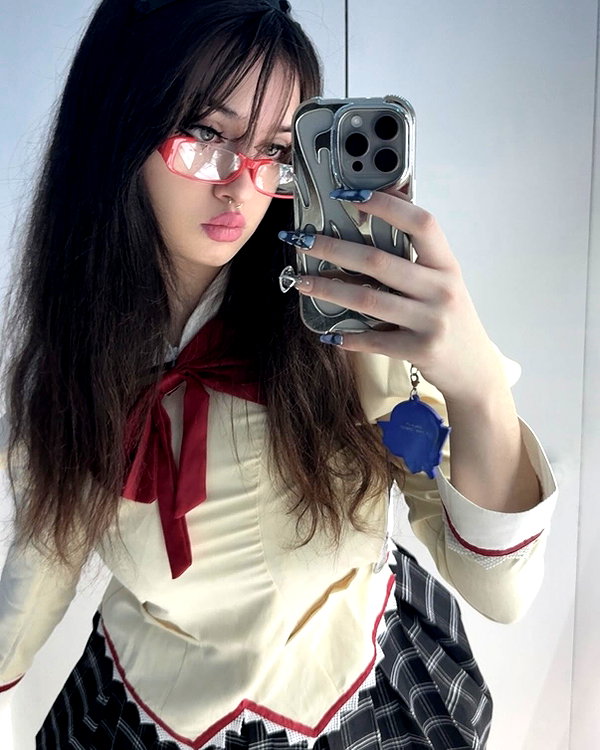 umiitenshi instagram image archive image