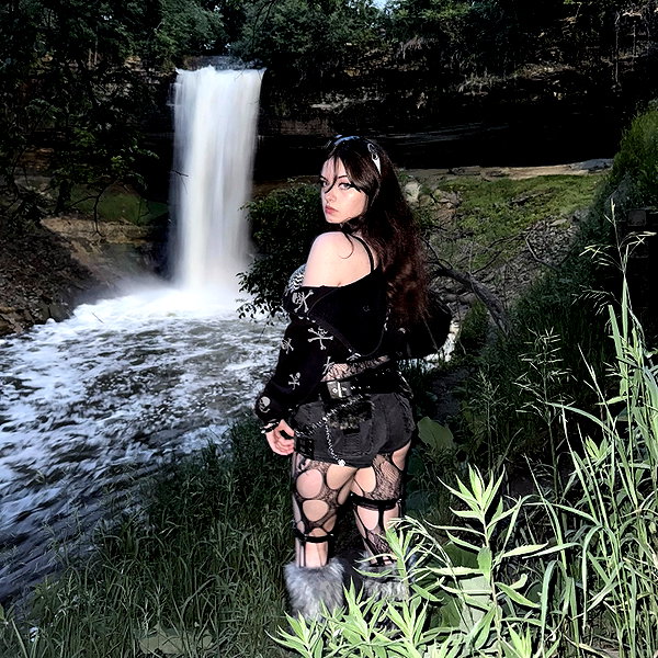 umiitenshi instagram image archive image