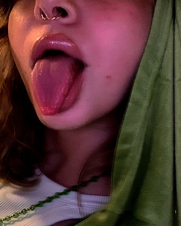 umitsbeee instagram image archive image