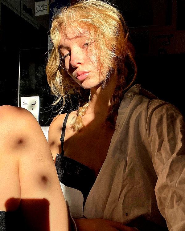 umitsbeee instagram image archive image