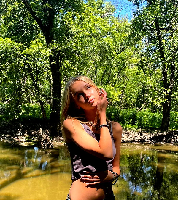 umitsbeee instagram image archive image