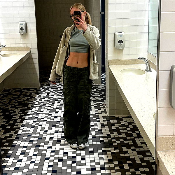 umitsbeee instagram image archive image
