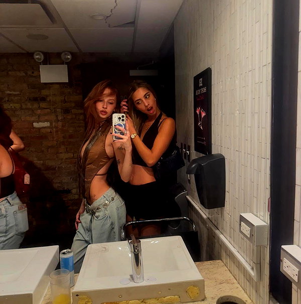 umitsbeee instagram image archive image