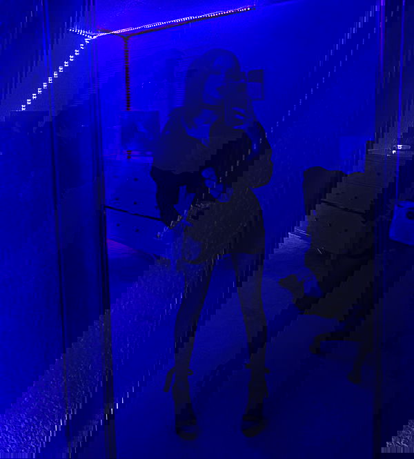 uniquexbrat image ~ Altpins