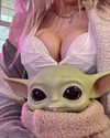 urgfmilki Altpins Profile Picture