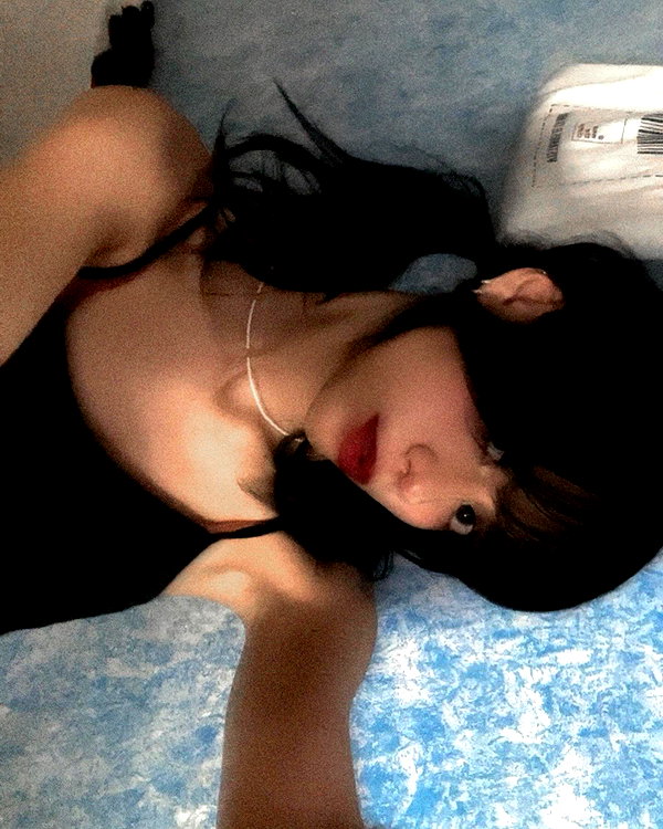 urluv.09 instagram image archive image