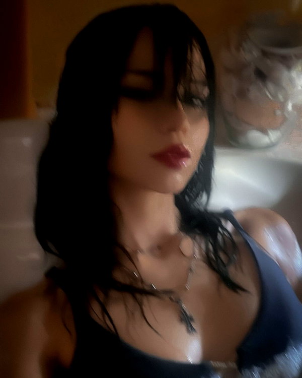 urluv.09 instagram image archive image