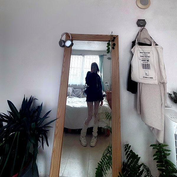 urluv.09 instagram image archive image