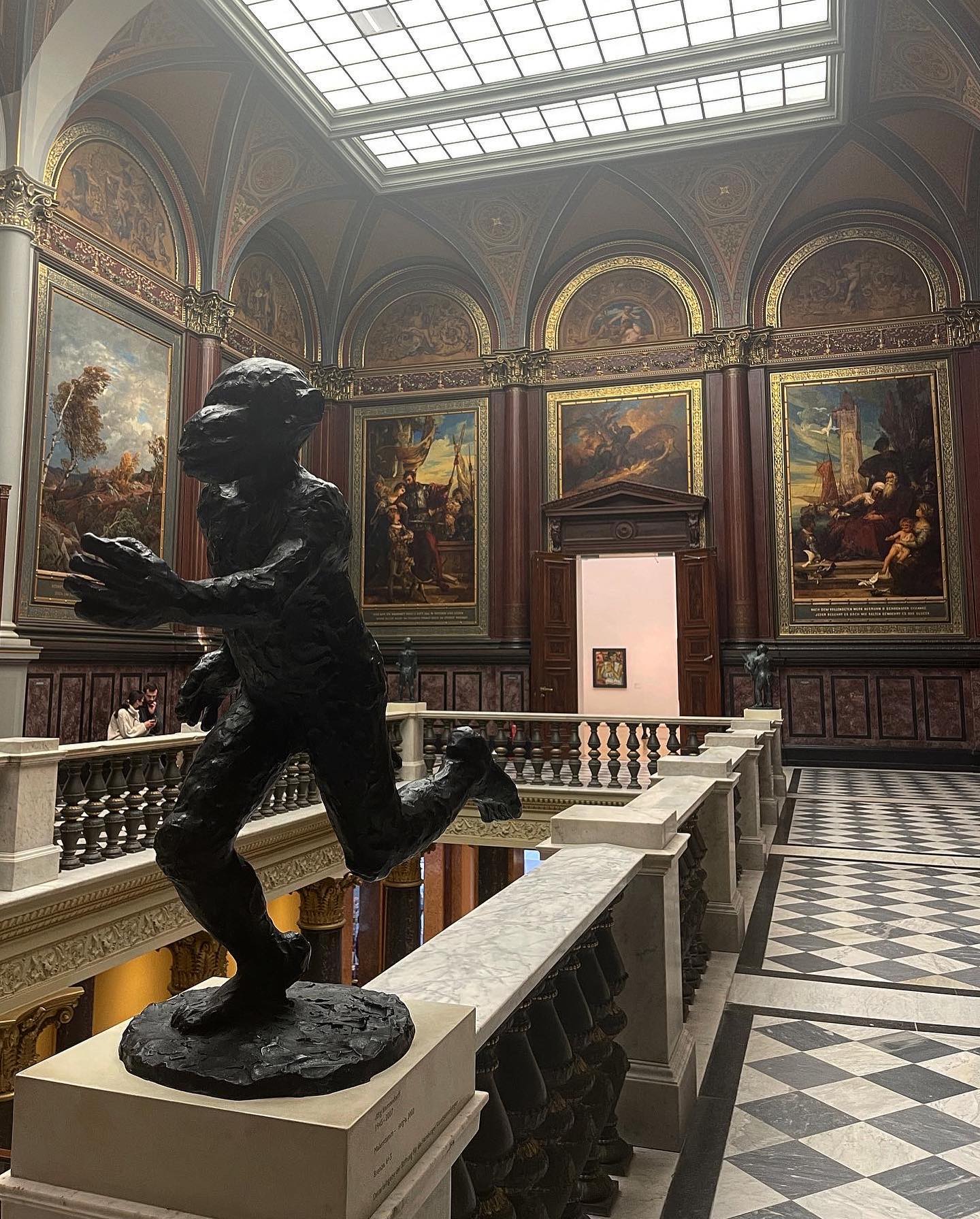 v.e.r.o._.n.i.c.a instagram image archive image