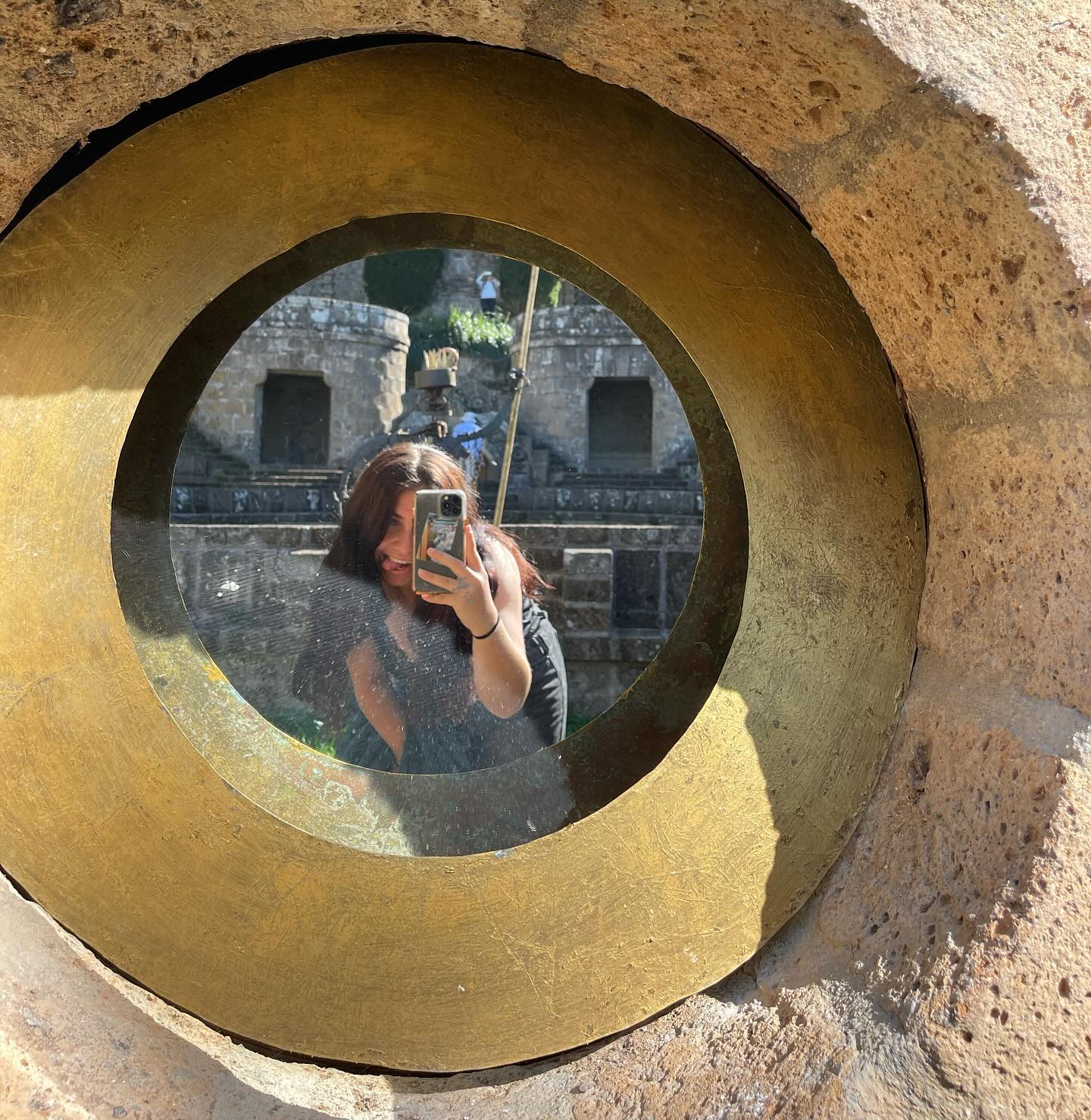 v.e.r.o._.n.i.c.a instagram image archive image